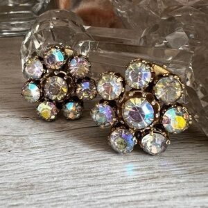 Weiss NY AB clip earrings- vintage